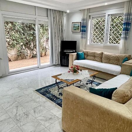 Etage De Villa Avec Jardin, Pres De L'Aireport Et Parking Prive Арьяна Экстерьер фото