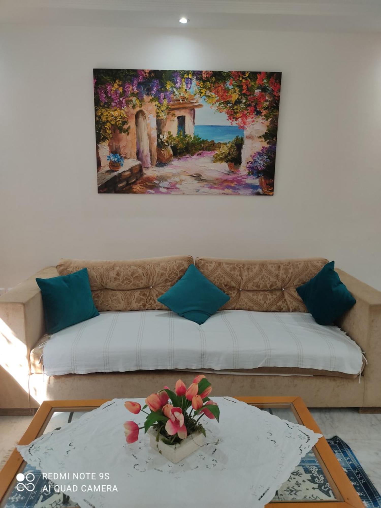 Etage De Villa Avec Jardin, Pres De L'Aireport Et Parking Prive Арьяна Экстерьер фото